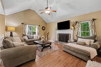 306 Queensbury Walk, Acworth, GA 30102 - Photo 6