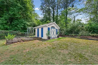 2497 Whites Mill Ln, Decatur, GA 30032 - Photo 32