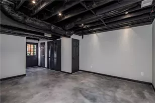 3017 Greenfield Dr, Marietta, GA 30068 - Photo 34