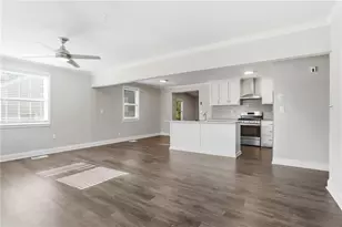 1954 Wildwood Dr, Decatur, GA 30032 - Photo 10