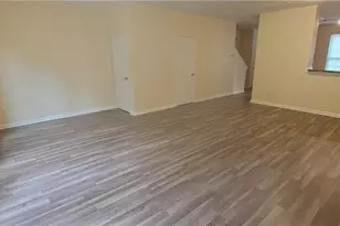 4330 Park Gate Dr, Atlanta, GA 30344 - Photo 8