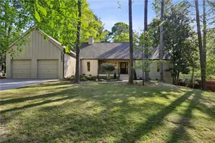 4063 Spalding Hollow, Peachtree Corners, GA 30092 - Photo 2