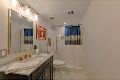 2075 Clairmeade Valley Road NE, Atlanta, GA 30329 - Photo 8
