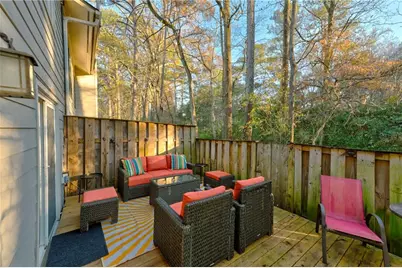 2075 Clairmeade Valley Road NE, Atlanta, GA 30329 - Photo 20