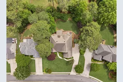 3725 Ridgeway Terrace, Suwanee, GA 30024 - Photo 4