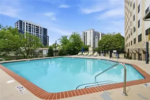 2479 Peachtree Rd NE, Atlanta, GA 30305 - Photo 30