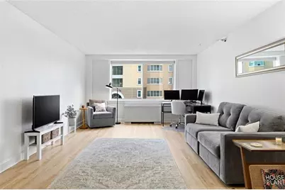 2479 Peachtree Road NE #303, Atlanta, GA 30305 - Photo 2