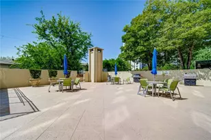 2479 Peachtree Rd NE, Atlanta, GA 30305 - Photo 14