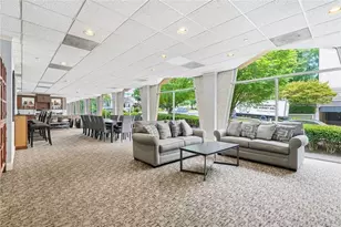 2479 Peachtree Rd NE, Atlanta, GA 30305 - Photo 32
