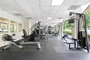 2479 Peachtree Rd NE, Atlanta, GA 30305 - Photo 10