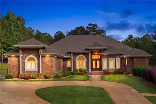 304 Deer Creek Dr, Forsyth, GA 31029 - Photo 1