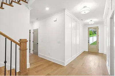 3275 Hilltop Circle, Marietta, GA 30066 - Photo 6