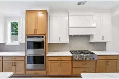 3275 Hilltop Circle, Marietta, GA 30066 - Photo 16