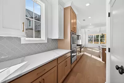 3275 Hilltop Circle, Marietta, GA 30066 - Photo 6