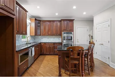 160 Torrey Pines Court, Newnan, GA 30265 - Photo 2
