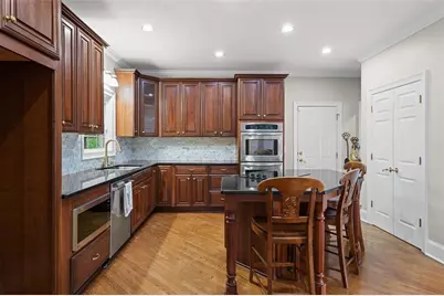 160 Torrey Pines Court, Newnan, GA 30265 - Photo 2