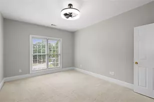 160 Torrey Pines Ct, Newnan, GA 30265 - Photo 44