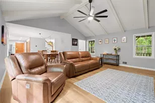 4052 Oak Harbour Cir, Gainesville, GA 30506 - Photo 2