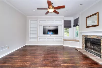 10590 Stonepoint Place, Johns Creek, GA 30097 - Photo 10