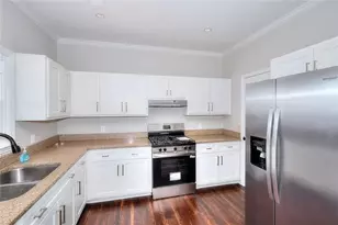 10590 Stonepoint Pl, Johns Creek, GA 30097 - Photo 16