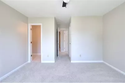 10590 Stonepoint Place, Johns Creek, GA 30097 - Photo 38