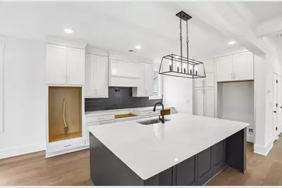 3265 Hilltop Circle, Marietta, GA 30066 - Photo 16