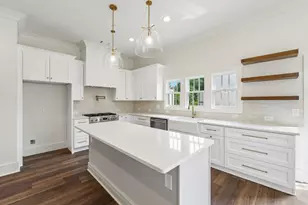 4810 Moonview Ln, Sugar Hill, GA 30518 - Photo 16