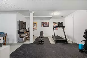 1382 W Wesley Rd NW, Atlanta, GA 30327 - Photo 36