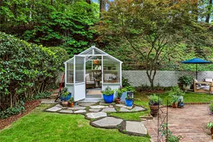 1382 W Wesley Rd NW, Atlanta, GA 30327 - Photo 32