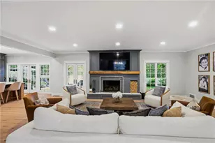 1382 W Wesley Rd NW, Atlanta, GA 30327 - Photo 12