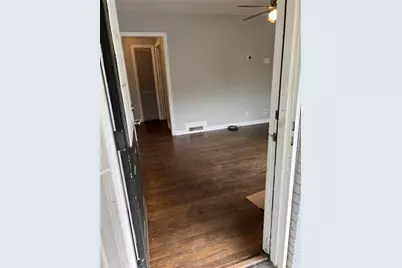 1201 SW Westview Drive, Atlanta, GA 30310 - Photo 4