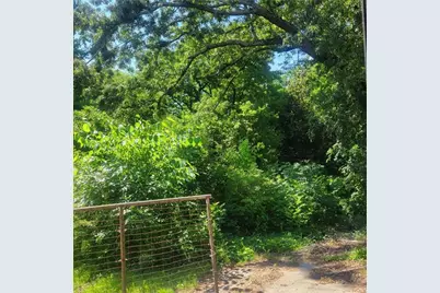 1220 Bolton Road, Atlanta, GA 30331 - Photo 1
