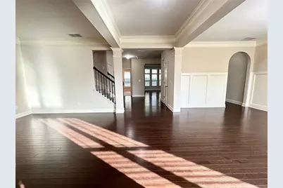 5605 Upper Creek Court, Suwanee, GA 30024 - Photo 4
