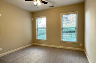 5605 Upper Creek Ct, Suwanee, GA 30024 - Photo 18