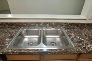 7104 Fairington Ridge Cir, Lithonia, GA 30038 - Photo 8