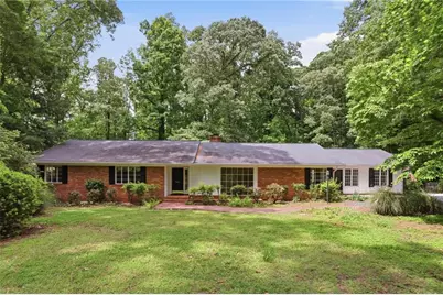544 Bouldercrest Drive SW, Marietta, GA 30064 - Photo 1
