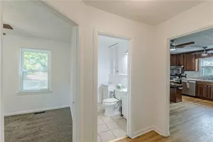 496 Radar Dr, Hapeville, GA 30354 - Photo 32
