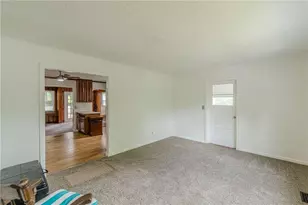 496 Radar Dr, Hapeville, GA 30354 - Photo 8