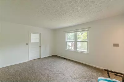 496 Radar Drive, Hapeville, GA 30354 - Photo 10