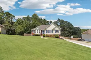 3830 Forrestdell Ct, Cumming, GA 30040 - Photo 2