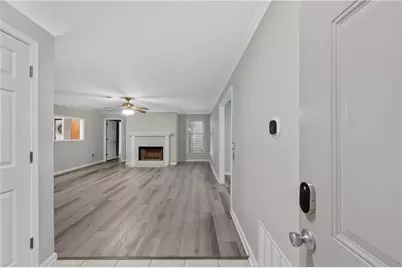 601 Abingdon Way, Atlanta, GA 30328 - Photo 2