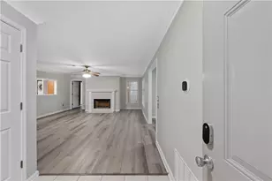 601 Abingdon Way, Atlanta, GA 30328 - Photo 2