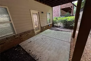 1922 Townsend Ct, Atlanta, GA 30329 - Photo 24