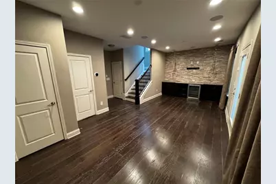 1922 Townsend Court #7, Atlanta, GA 30329 - Photo 8