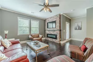 2193 Mission View Dr, Lawrenceville, GA 30043 - Photo 6