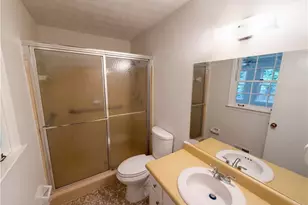 4402 N Shore Ln, Norcross, GA 30093 - Photo 20