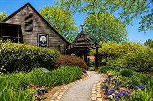 12 N Alexander Creek Rd, Newnan, GA 30263 - Photo 4