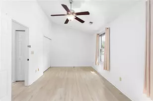 2883 Dresden Square Dr, Atlanta, GA 30341 - Photo 28