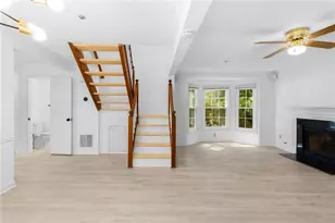 2883 Dresden Square Dr, Atlanta, GA 30341 - Photo 20