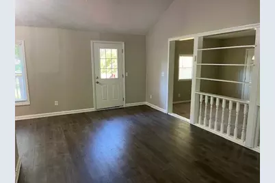 723 Lookout Pointe, Lawrenceville, GA 30043 - Photo 2